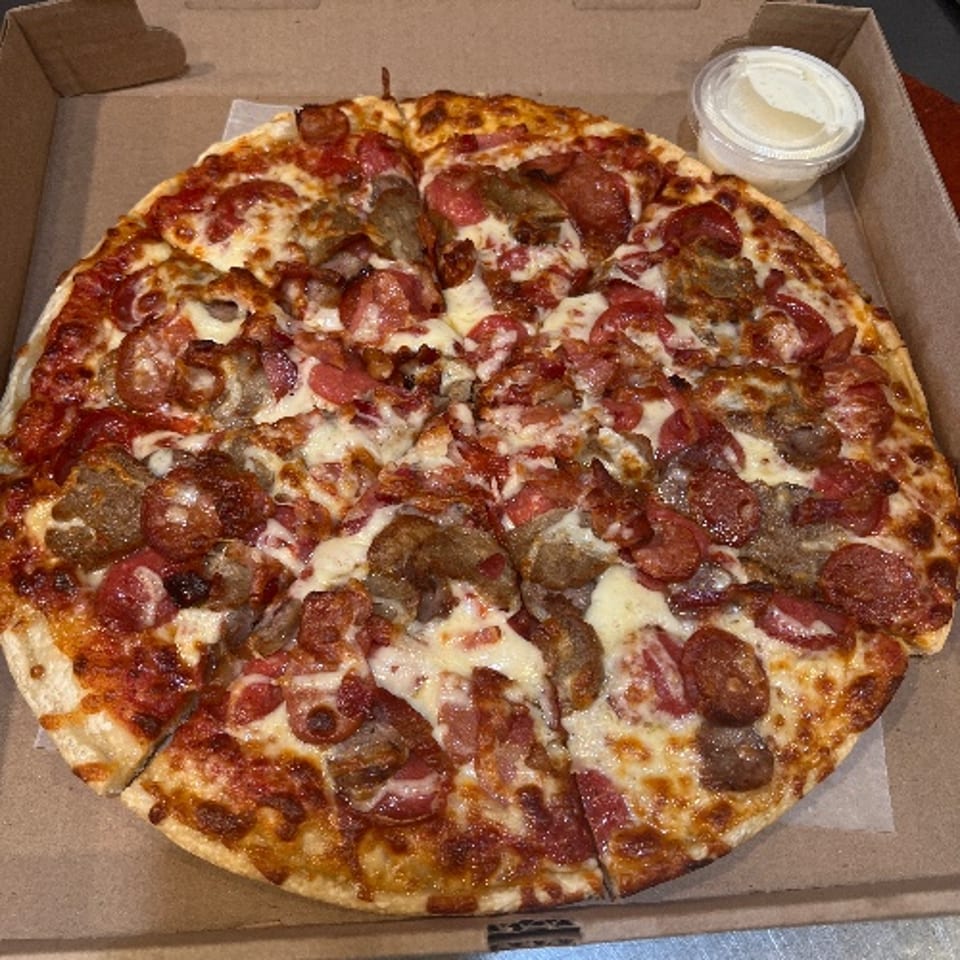 Meat Lovers Pizza: A Carnivore's Delight